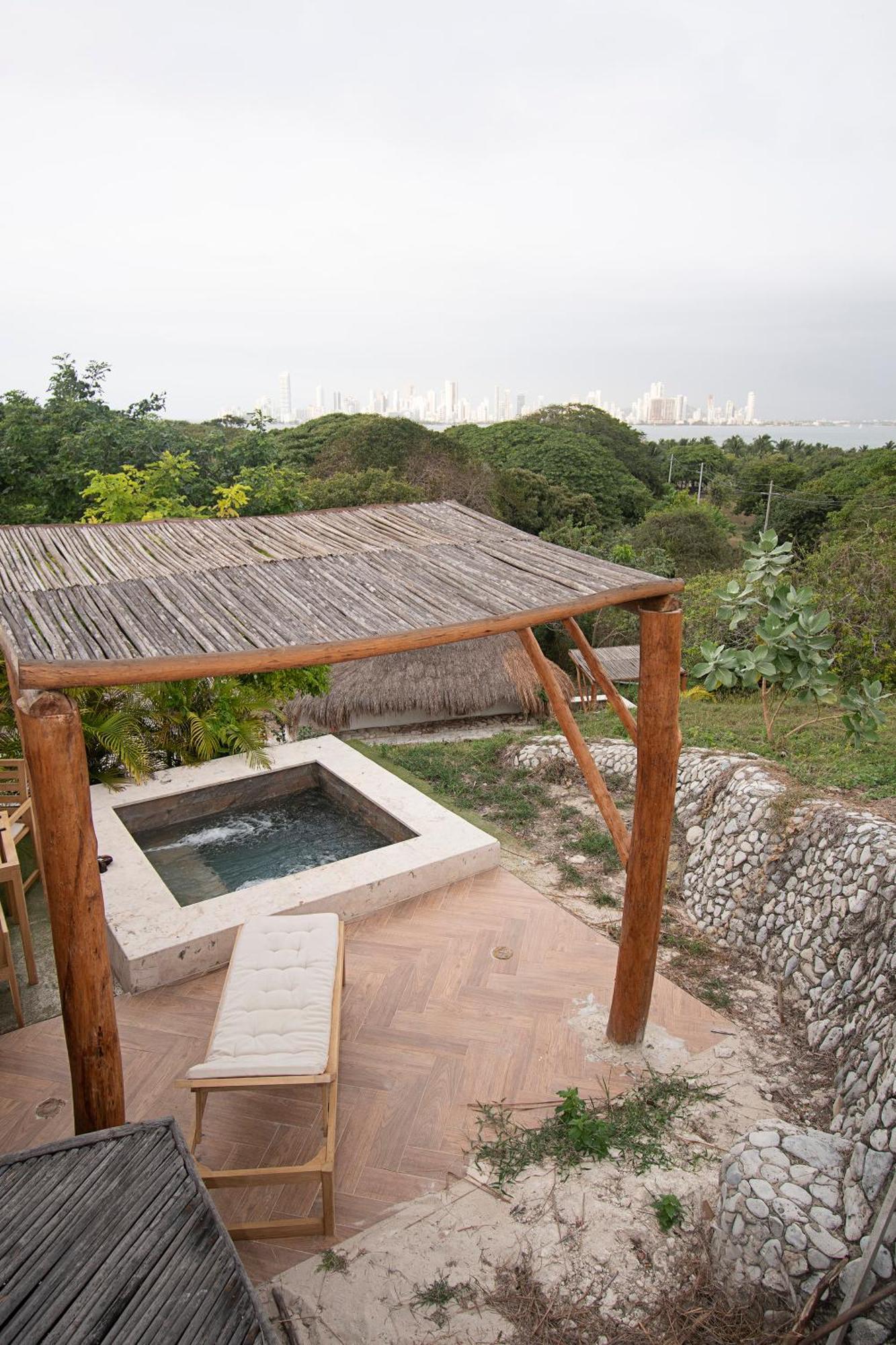Triple Room with Pool View